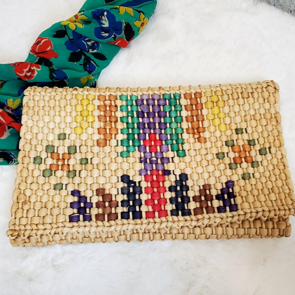 Vintage 1970's Envelope Woven Clutch